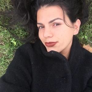 Meet your Posher, Natalie